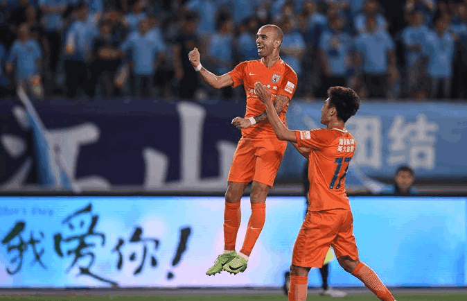 【九游平台】恒大主场不敌鲁能，遭遇失利(图1)