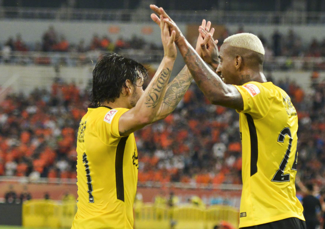 【九游平台】恒大主场不敌鲁能，遭遇失利(图2)